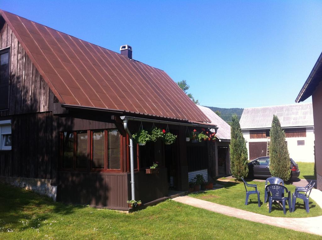 Hotel House Pribic Vrelo Koreničko Exterior foto